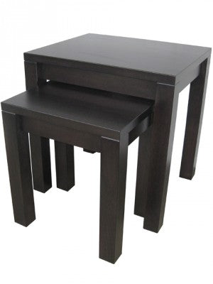 Nesting table