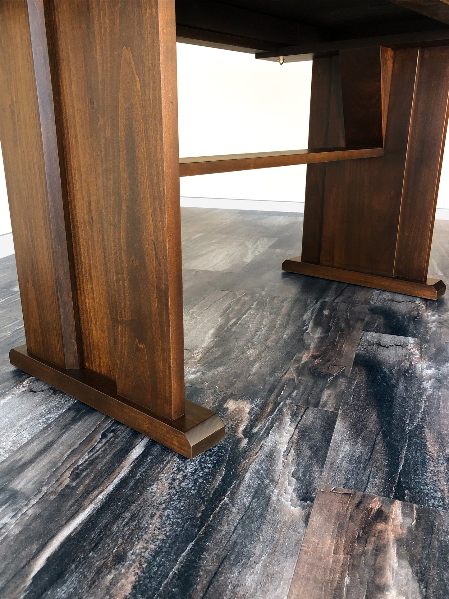 Vancouver Trestle Table - base detail
