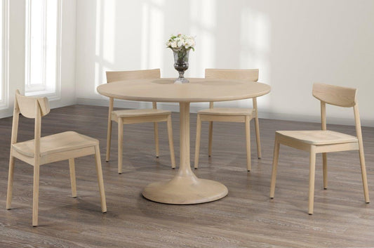 Flekke Dining Table
