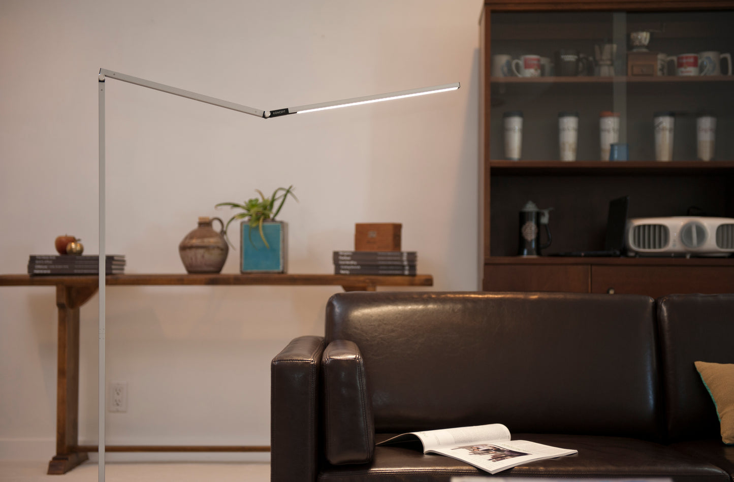 Koncept Z-bar LED Floor Lamp