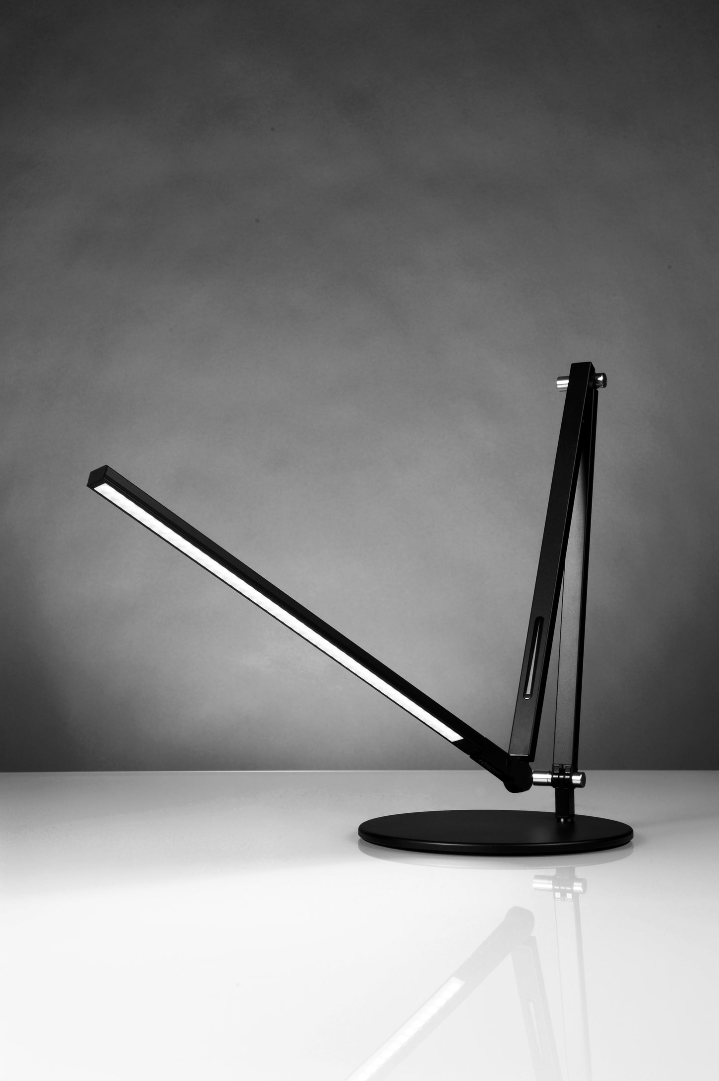 Koncept Z-Bar LED light