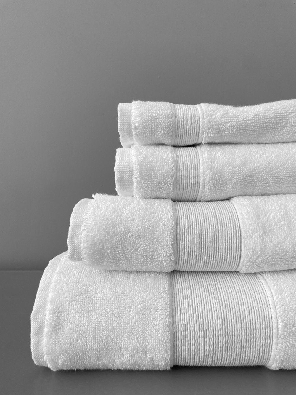 Lithos Hotel Series Towel