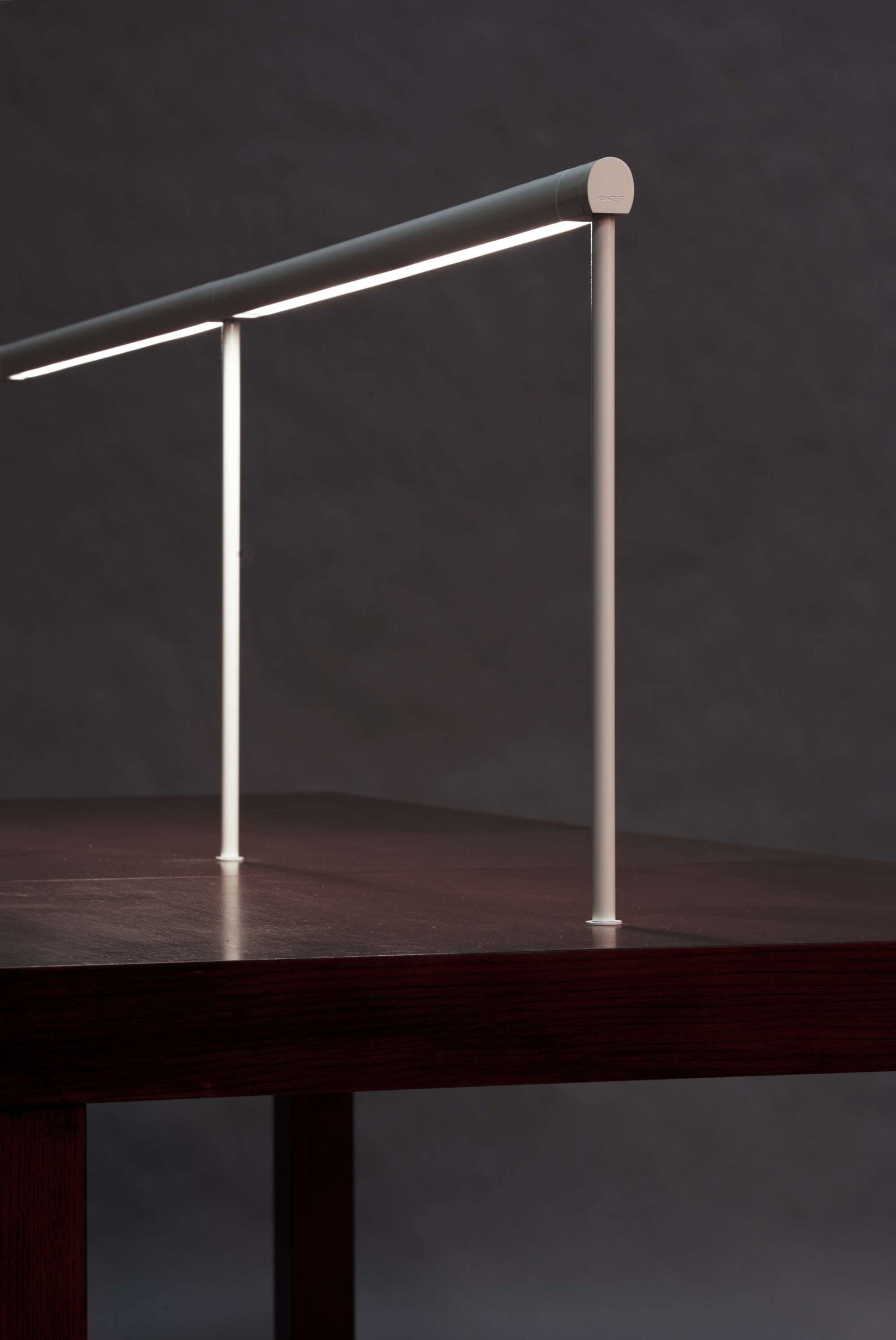 Sobre LED light by Koncept Table mount